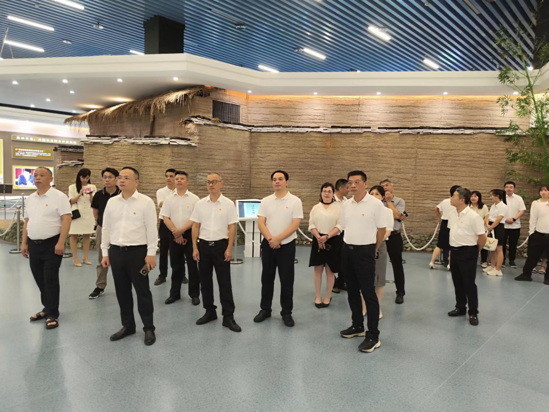 宁德市问鼎国际官网公司党委主题教育读书班开班并开展现场教学
